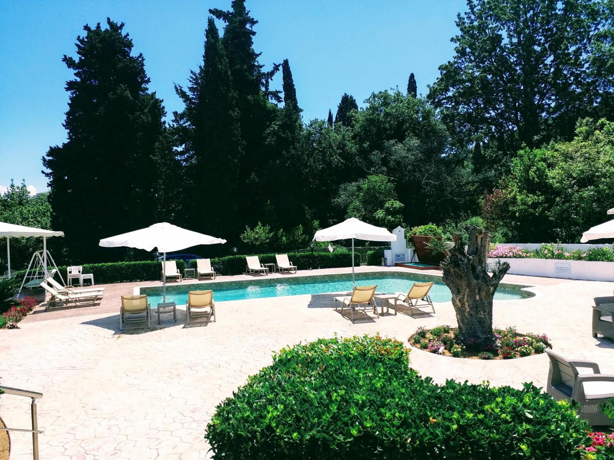 Summer Wine Friendly Resort 阿普索斯 外观 照片